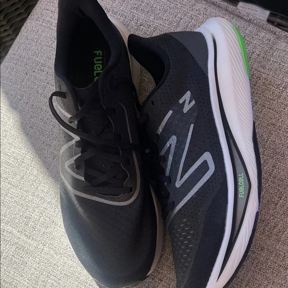 NEW NEVER WORN New Balance running shoes New Balance | Shoes | Mens New Balance Running Shoes New  main image 2